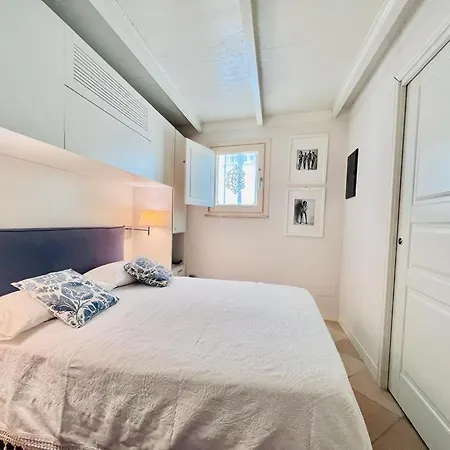 Διαμέρισμα Comecasa Entire House Near Port - Two Bedrooms